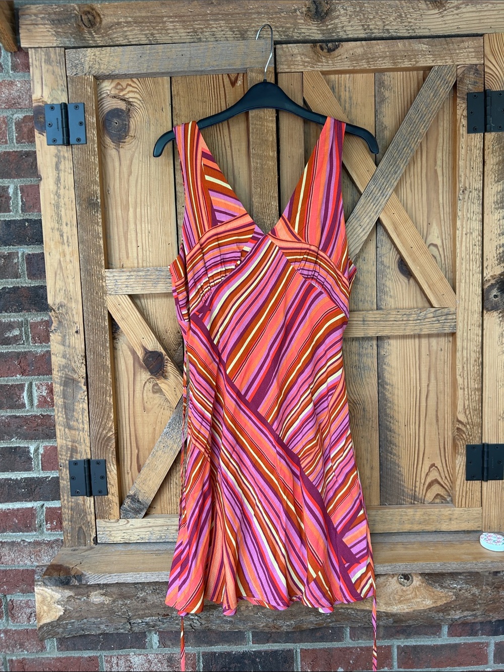 Wild Fable Striped summer V-Neck Dress Pink Orange Yellow, sleeveless,tie back